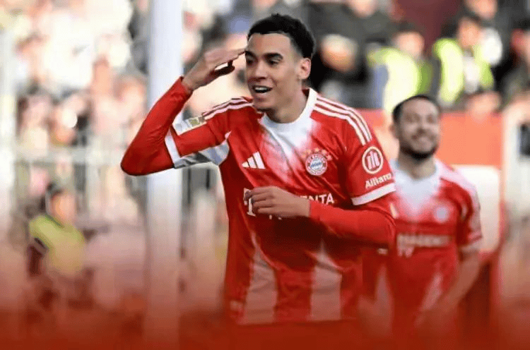 凯恩轮休拜仁照样5比0狂胜，单赛季105球破百年纪录，德甲冠军悬念彻底终结